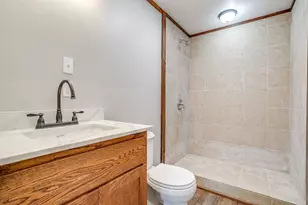 607 E Main St, Itasca, TX 76055 - Photo 22