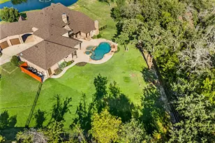 737 Manor Dr, Argyle, TX 76226 - Photo 38