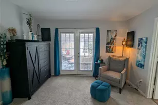 2827 Cross Timbers Dr, Irving, TX 75060 - Photo 10