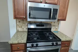 1449 Nash St, Garland, TX 75042 - Photo 6