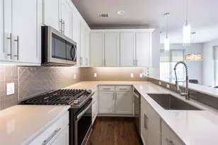 2016 N Fitzhugh Ave, Dallas, TX 75204 - Photo 10