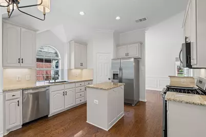 444 Misty Lane, Lewisville, TX 75067 - Photo 12