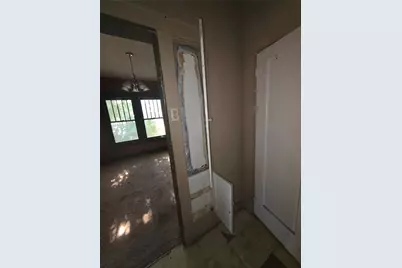 905 W Walker Street, Breckenridge, TX 76424 - Photo 10