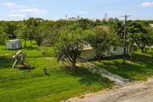 112 W Hackberry St, Malone, TX 76660 - Photo 30