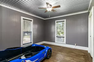 112 W Hackberry St, Malone, TX 76660 - Photo 28