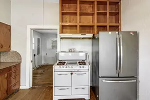 112 W Hackberry St, Malone, TX 76660 - Photo 14