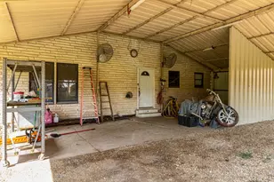 112 W Hackberry St, Malone, TX 76660 - Photo 32
