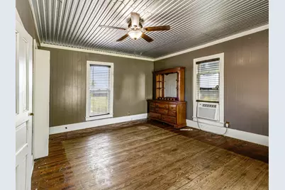 112 W Hackberry Street, Malone, TX 76660 - Photo 22