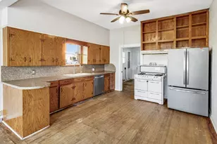 112 W Hackberry St, Malone, TX 76660 - Photo 14