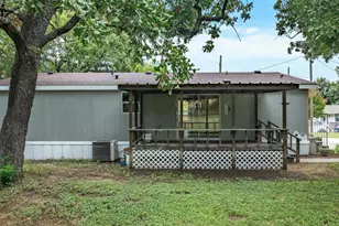 1102 15th St, Bridgeport, TX 76426 - Photo 24