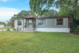 1102 15th St, Bridgeport, TX 76426 - Photo 28