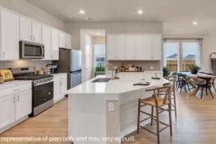 2402 Ascent Ln, Grand Prairie, TX 75052 - Photo 4