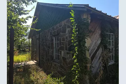 614 N Panther Street, Breckenridge, TX 76424 - Photo 2