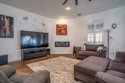 230 River Oaks Drive, Combine, TX 75159 - Photo 8