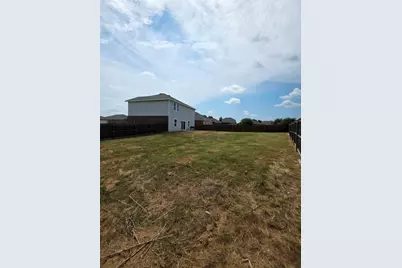 477 Bank Way, Crowley, TX 76036 - Photo 36