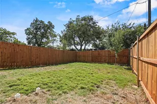 850 W Canty St, Dallas, TX 75208 - Photo 22