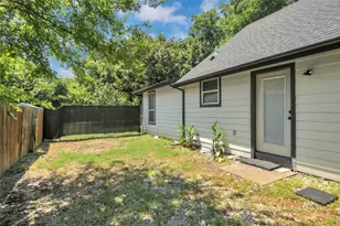 411 Euclid St, Cleburne, TX 76033 - Photo 4
