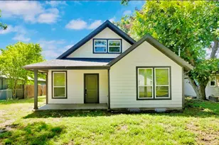 411 Euclid St, Cleburne, TX 76033 - Photo 2