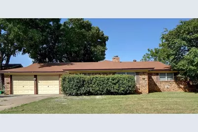 7125 Corona Drive, North Richland Hills, TX 76180 - Photo 2