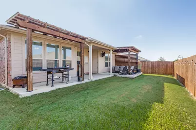 15817 Bronte Lane, Fort Worth, TX 76247 - Photo 20