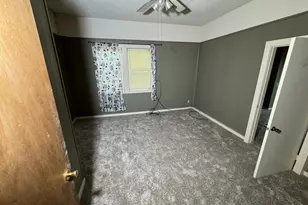 137 County Rd 2362, Bagwell, TX 75412 - Photo 12