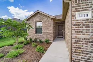 1418 Brindle Dr, Greenville, TX 75402 - Photo 2