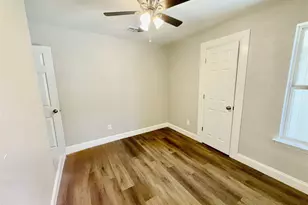 724 Windsor Dr, Everman, TX 76140 - Photo 10