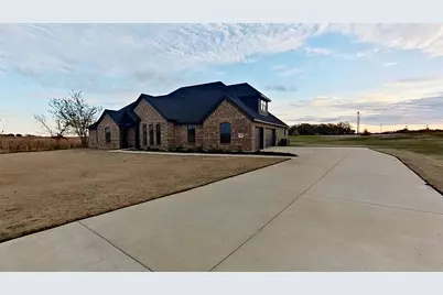 1165 Deerfield Drive, Wills Point, TX 75169 - Photo 2