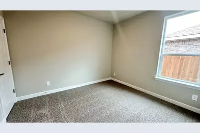 10624 Zircon Lane, Fort Worth, TX 76036 - Photo 12