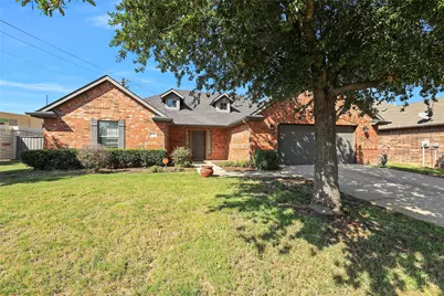 6601 Pine Hills Lane, Denton, TX 76210 - Photo 2