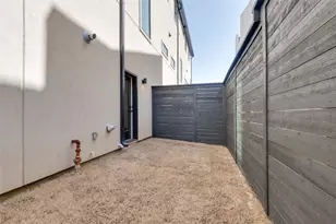 2908 Hawthorne Ave, Dallas, TX 75219 - Photo 22