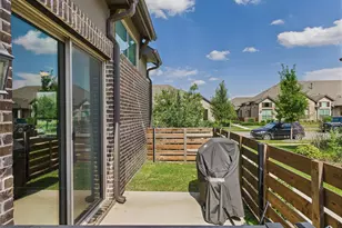 1657 Dewberry Ln, Garland, TX 75042 - Photo 10