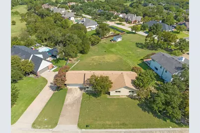 8309 Gatecrest Drive, Woodway, TX 76712 - Photo 28