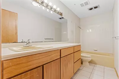 8309 Gatecrest Drive, Woodway, TX 76712 - Photo 8