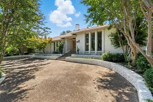 9518 Windy Knoll Dr, Dallas, TX 75243 - Photo 38