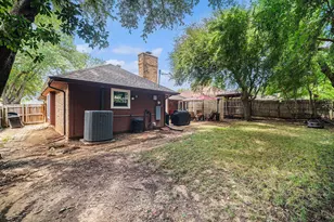 4017 Cherryhill Ct, Arlington, TX 76016 - Photo 32