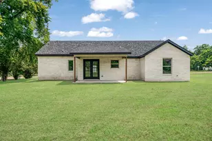 306 Sunset, Roxton, TX 75477 - Photo 20
