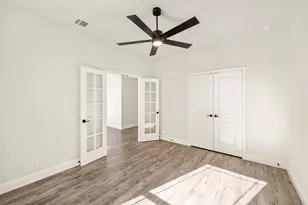 1601 Community Dr, Cedar Hill, TX 75116 - Photo 6