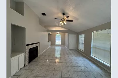 6511 Devine Drive, Arlington, TX 76001 - Photo 8