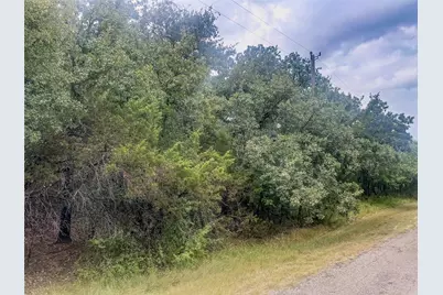 18014 Southhill Drive, Whitney, TX 76692 - Photo 4