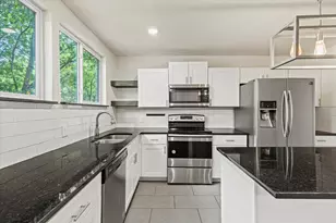 311 W Scott St, Sherman, TX 75092 - Photo 4