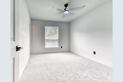 751 Botany Bay Drive, Dallas, TX 75211 - Photo 6