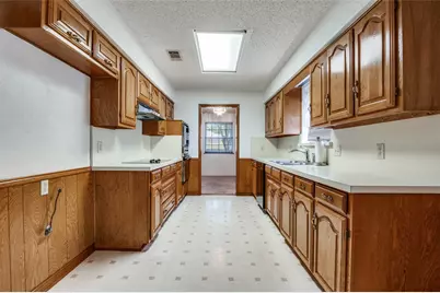 405 Shadowwood Trail, Ovilla, TX 75154 - Photo 8