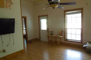 316 Mesquite St, Ranger, TX 76470 - Photo 14