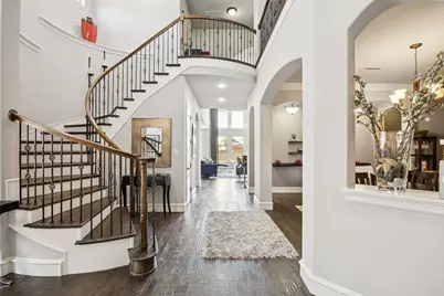 3426 Wingren Drive, Irving, TX 75062 - Photo 8
