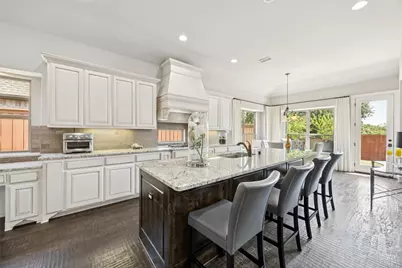 3426 Wingren Drive, Irving, TX 75062 - Photo 14