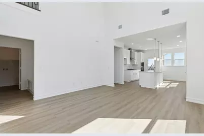 3901 Lynx Court, Little Elm, TX 75068 - Photo 4