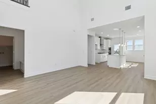 3901 Lynx Ct, Little Elm, TX 75068 - Photo 4