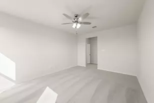 741 Scarlet Sage Dr, Waxahachie, TX 75165 - Photo 18