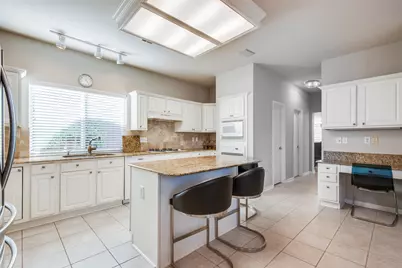 7621 Brookview Drive, Frisco, TX 75034 - Photo 4